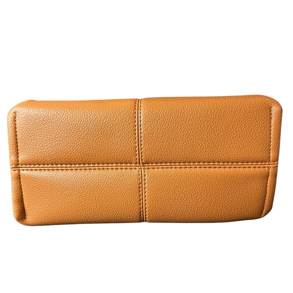 NEW Small Vinyl Bag with handle and crossbody strap. Carmel Color - Picture 3 of 10